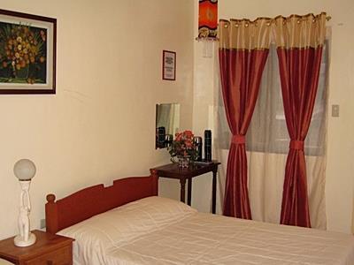 Blue Water Lodge Puerto Galera Εξωτερικό φωτογραφία